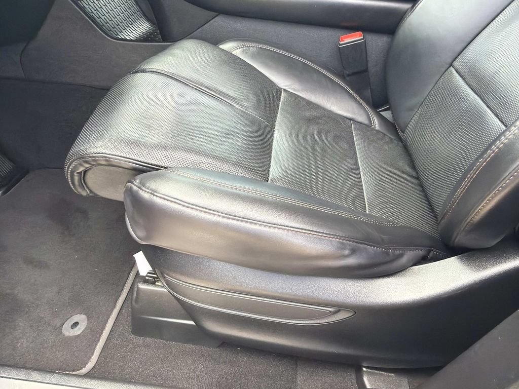 Used 2021 Lincoln Aviator Reserve w/ Equipment Group 201A RWD image 21