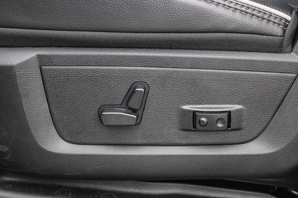 New 2026 RAM 3500 Laramie w/ Night Edition AWD/4WD image 21