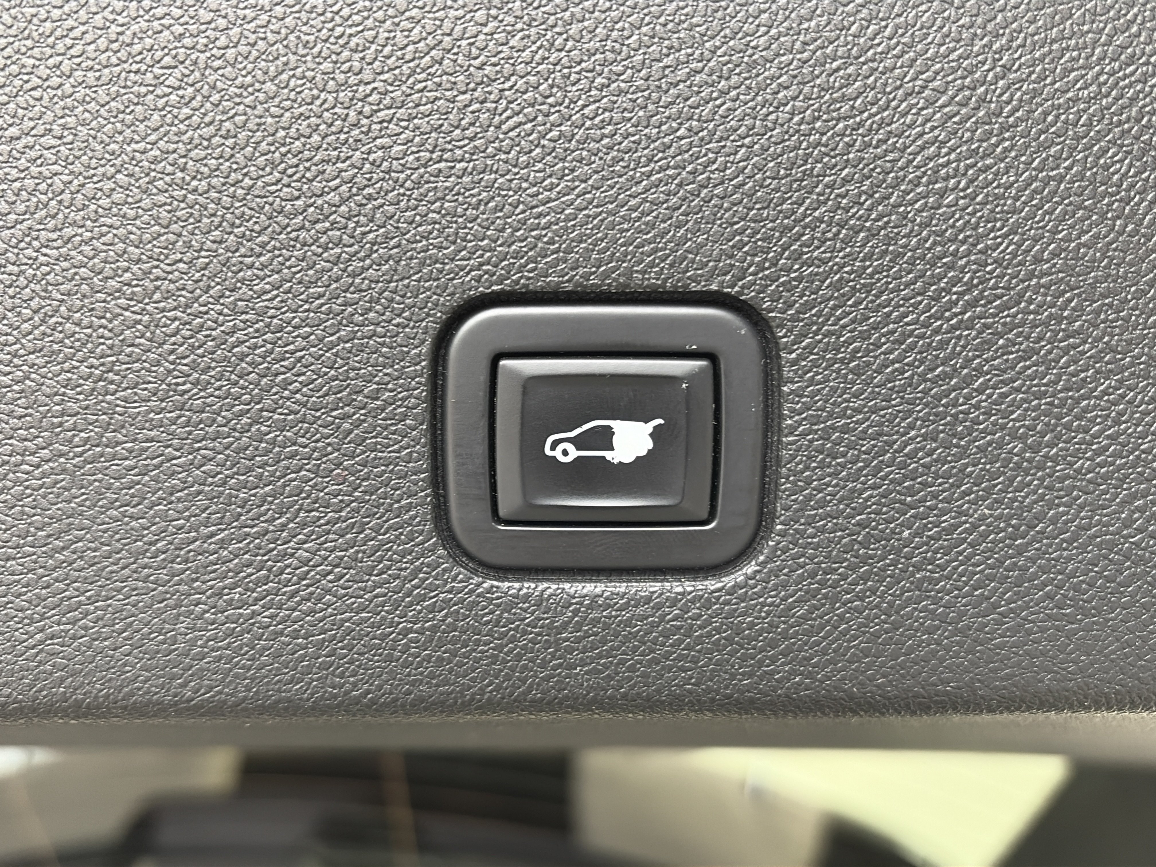 Used 2021 Cadillac XT6 Sport AWD/4WD image 16