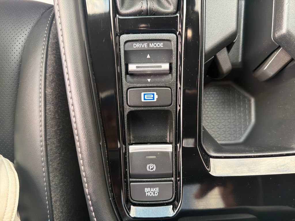 Used 2023 Honda Accord Touring image 30