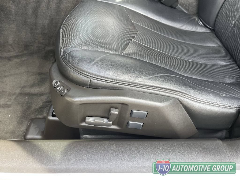 Used 2007 Cadillac XLR RWD image 19