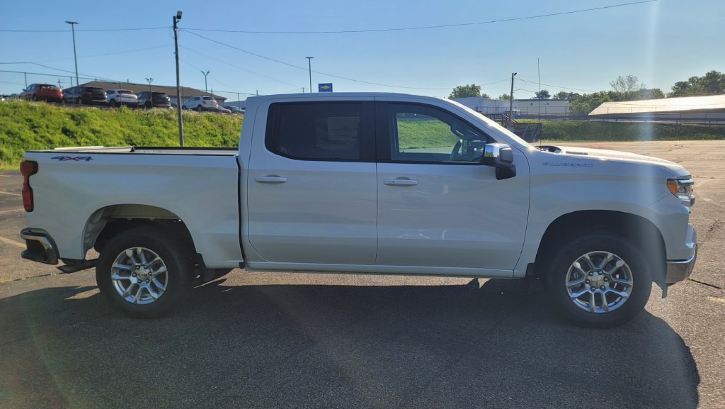 New 2026 Chevrolet Silverado 1500 LT AWD/4WD image 14