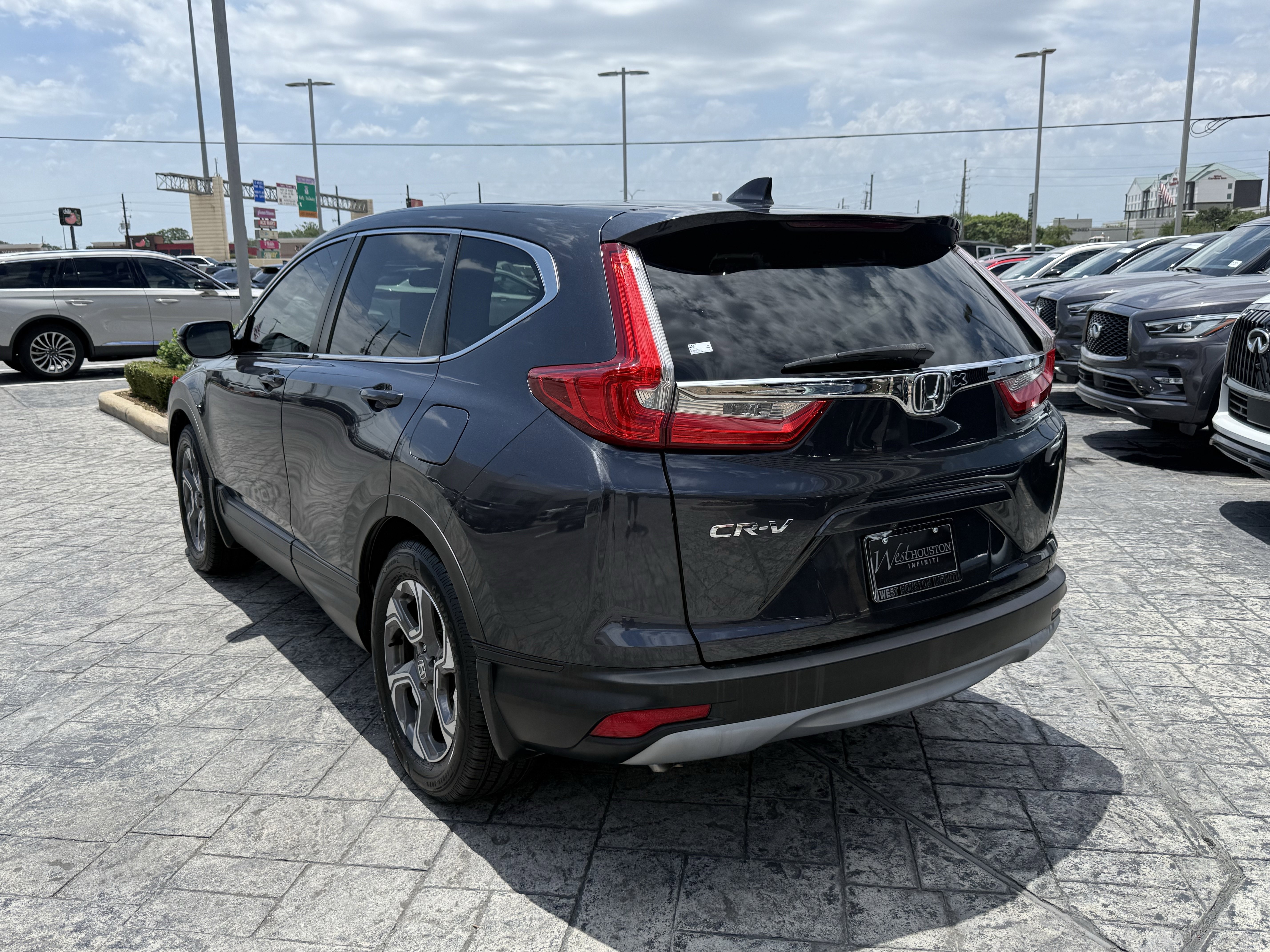 Used 2018 Honda CR-V EX-L image 5