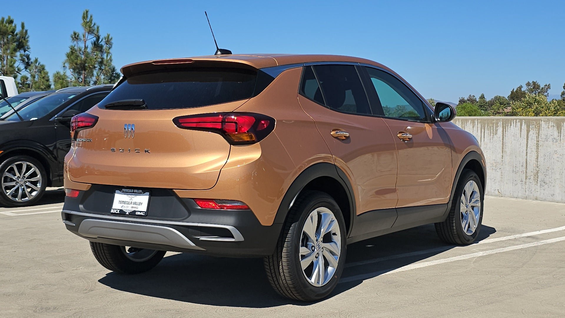 Used 2025 Buick Encore GX Preferred image 13