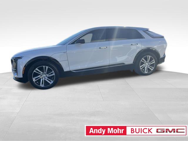 Used 2024 Cadillac Lyriq Tech AWD/4WD image 6