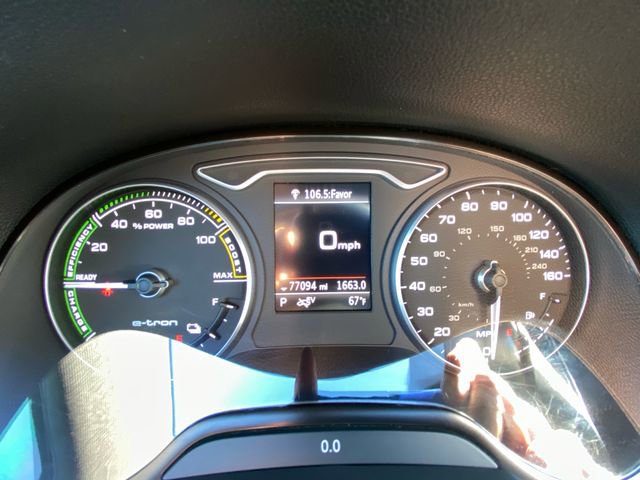 Used 2018 Audi A3 e-tron Premium w/ Sport Package image 21