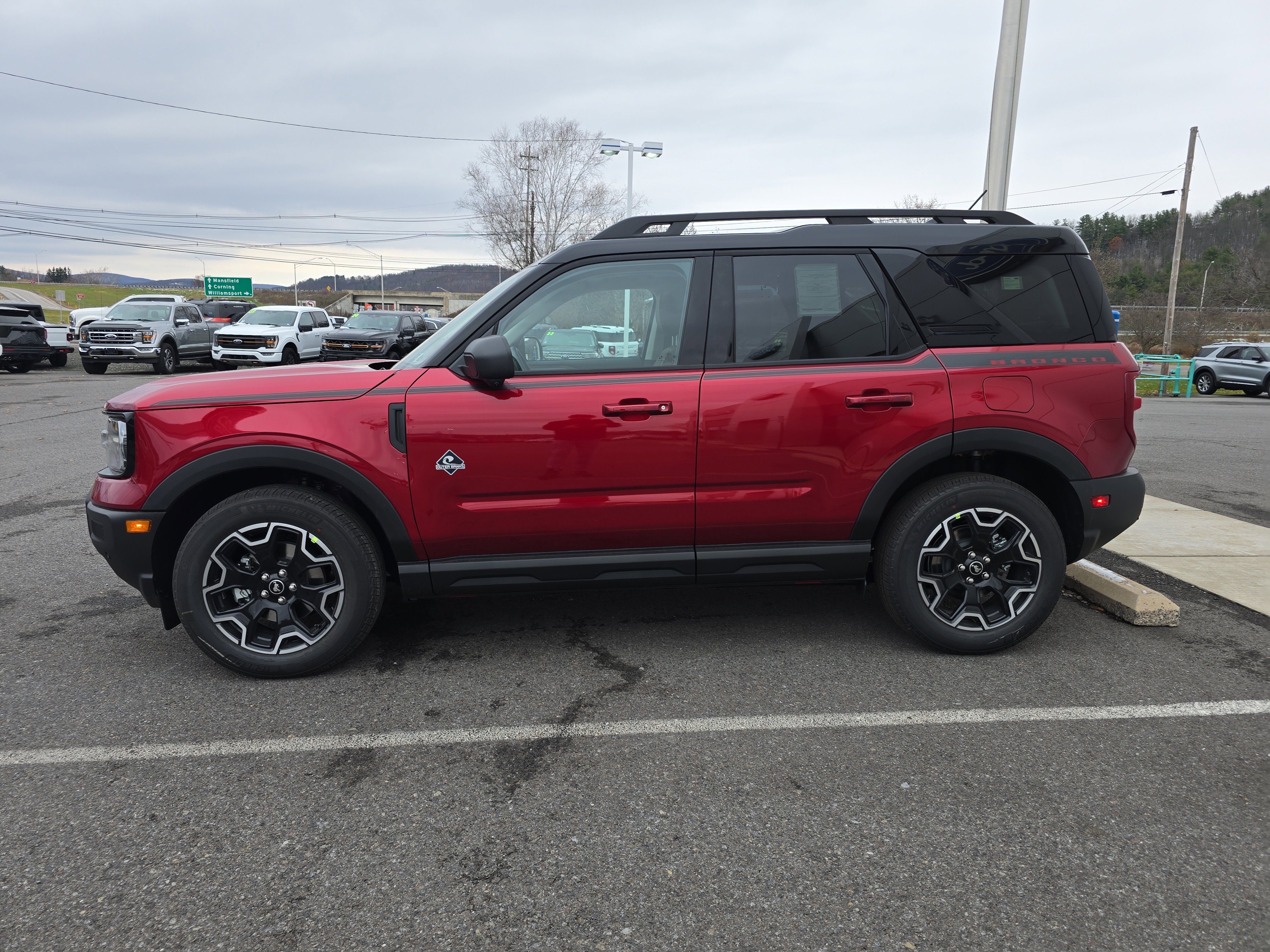 New 2025 Ford Bronco Sport Outer Banks w/ Outer Banks Tech Package+ image 7