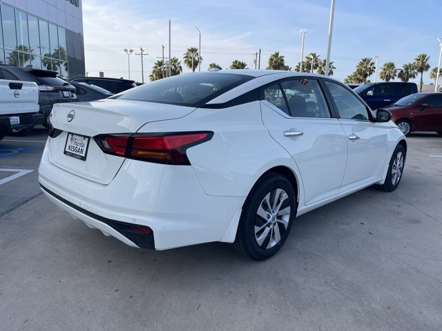 New 2025 Nissan Altima 2.5 S image 4