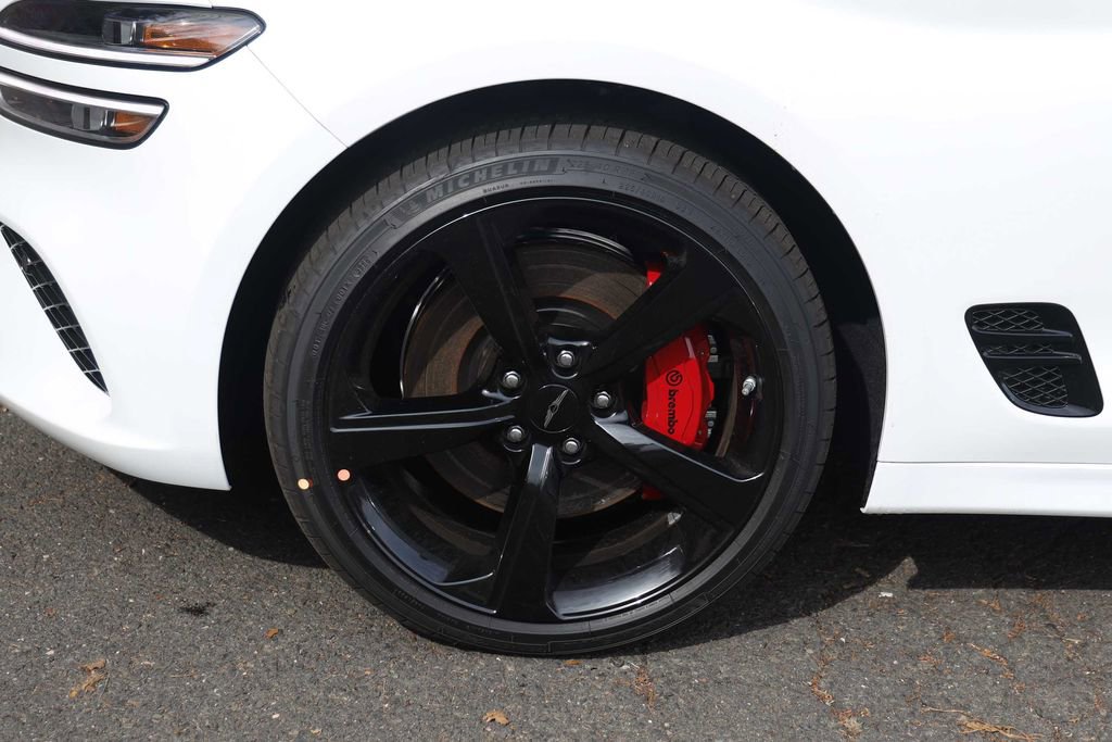 New 2026 Genesis G70 3.3T Sport Prestige image 7