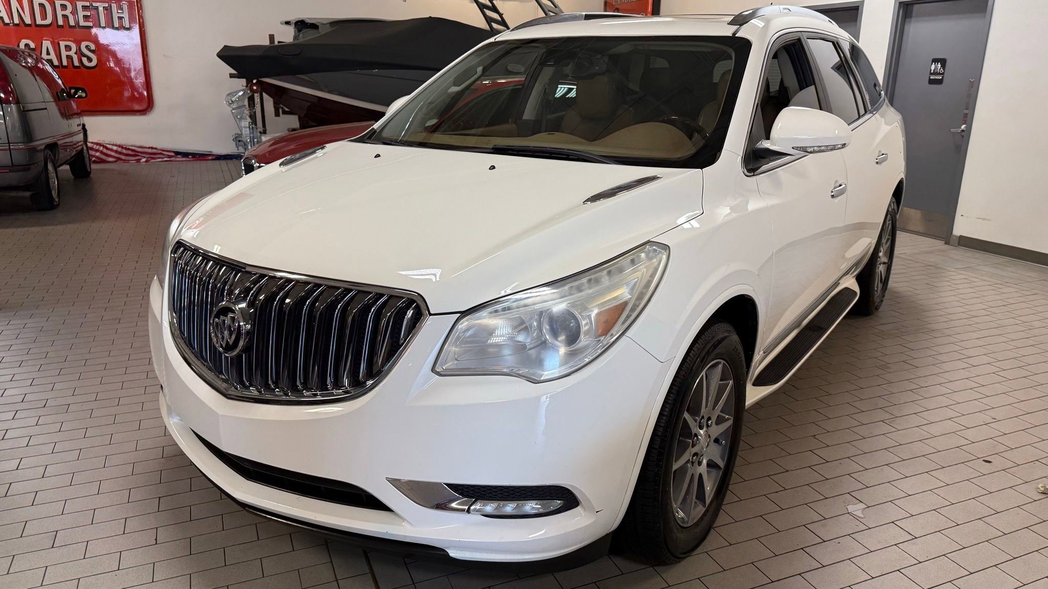 Used 2015 Buick Enclave Leather FWD image 7