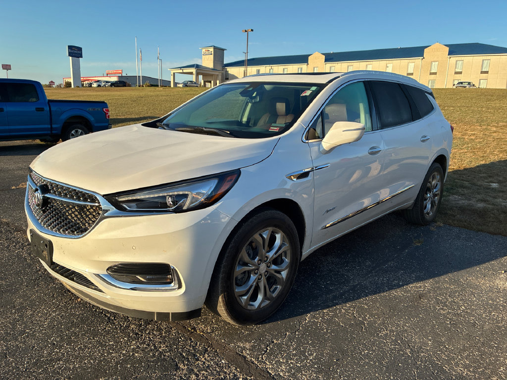 Used 2021 Buick Enclave Avenir w/ Avenir Technology Package FWD image 3