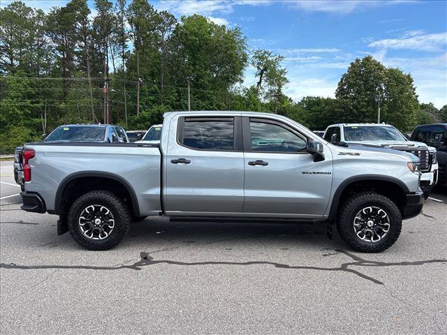 Used 2024 Chevrolet Silverado 1500 ZR2 w/ Technology Package AWD/4WD video 2