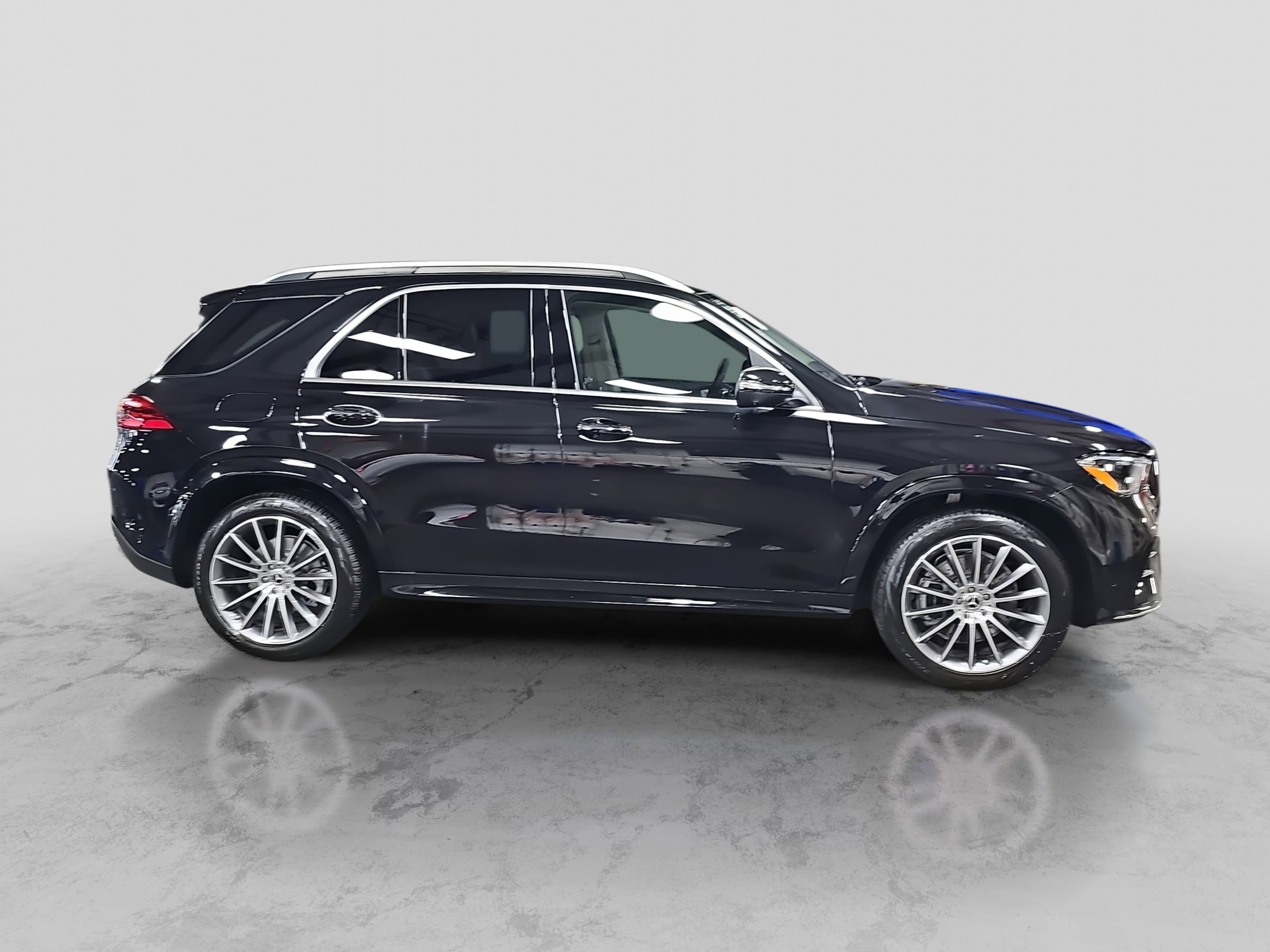 New 2026 Mercedes-Benz GLE 350 4MATIC image 4