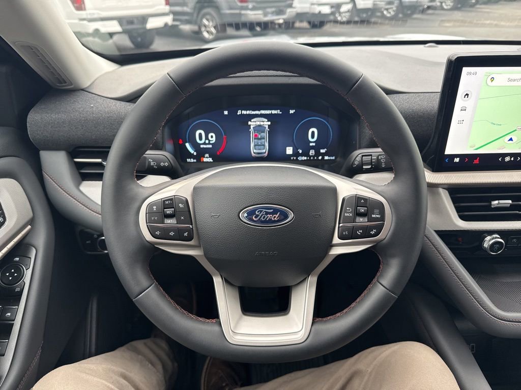 New 2026 Ford Explorer Active image 16