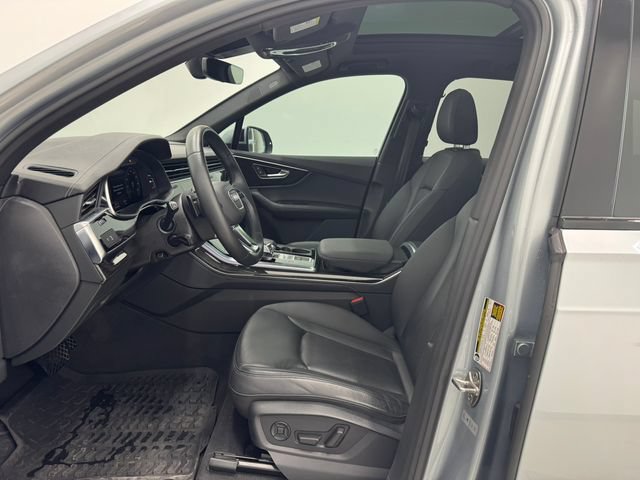 Used 2023 Audi Q7 2.0T Premium Plus w/ Premium Plus Package AWD/4WD image 19