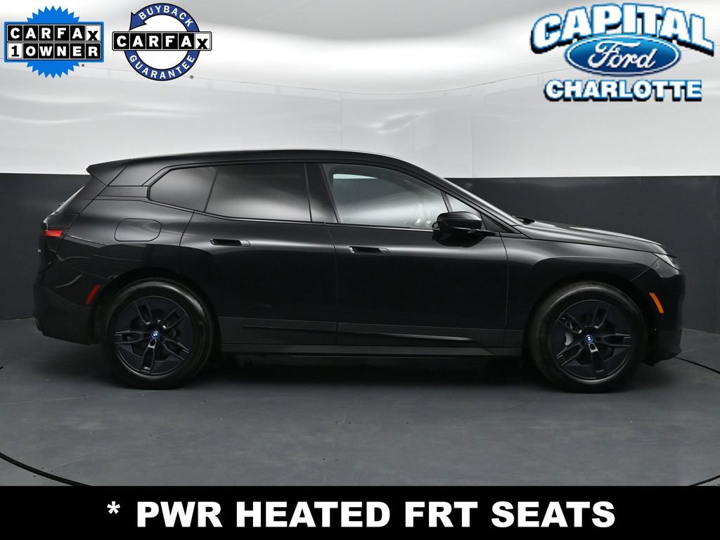 Used 2023 BMW iX xDrive50 AWD/4WD image 8