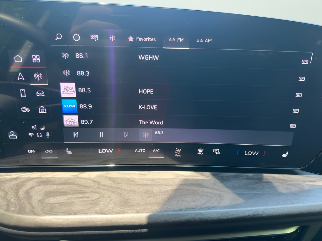 Certified 2025 Audi Q5 Premium w/ Premium Plus AWD/4WD image 25