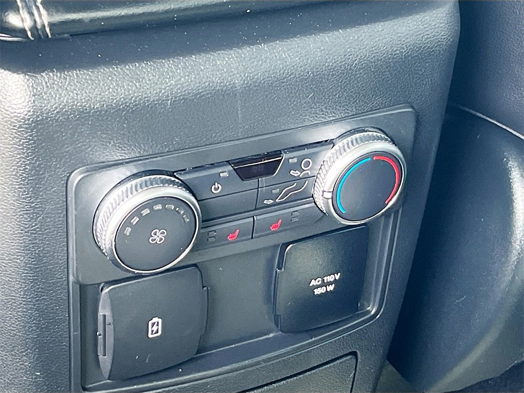 Used 2022 Ford Explorer Limited w/ Equipment Group 301A image 26