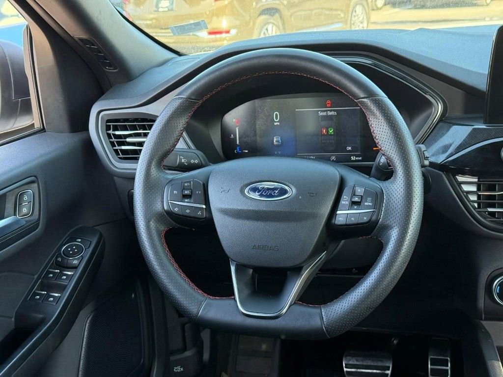 Used 2024 Ford Escape ST-Line image 13