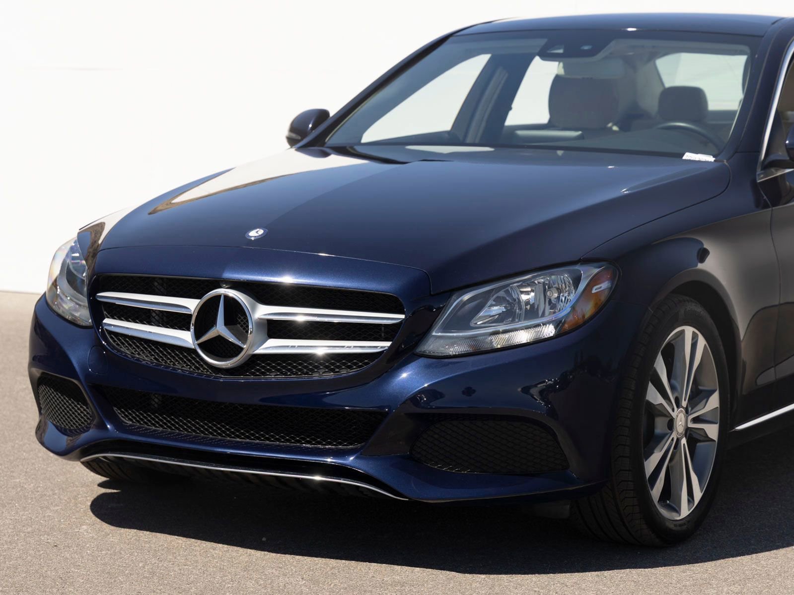 Used 2016 Mercedes-Benz C 300 Sedan image 6