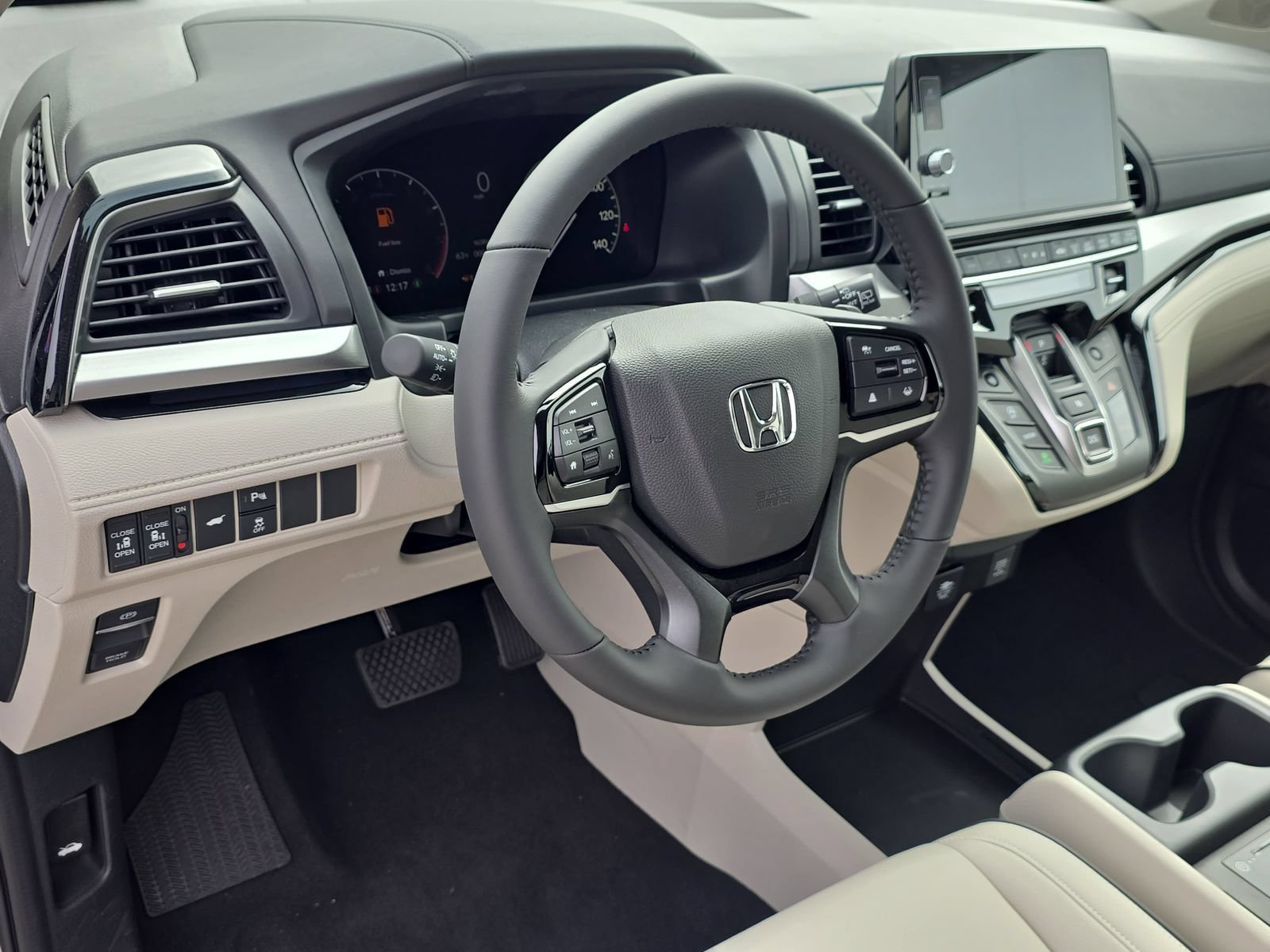 New 2026 Honda Odyssey Touring image 16