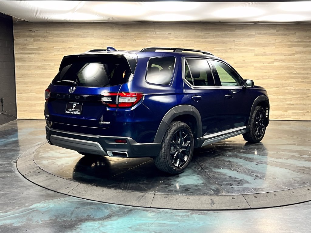 Used 2025 Honda Pilot Touring image 15