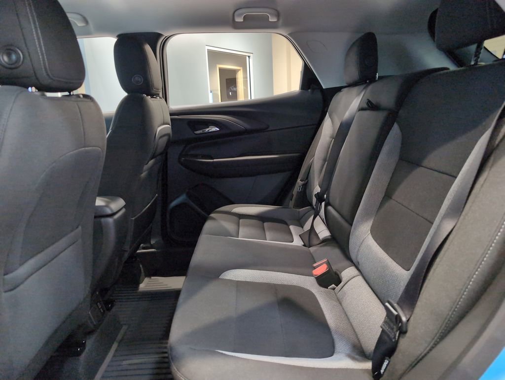 New 2026 Chevrolet TrailBlazer LT FWD image 30