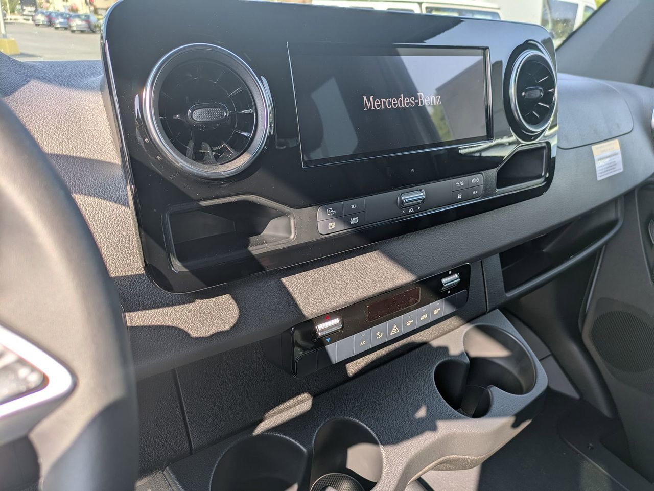 New 2025 Mercedes-Benz Sprinter 2500 image 6