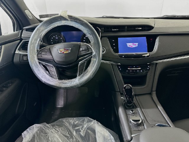 New 2026 Cadillac XT5 Premium Luxury w/ Driver Assist Package AWD/4WD image 21