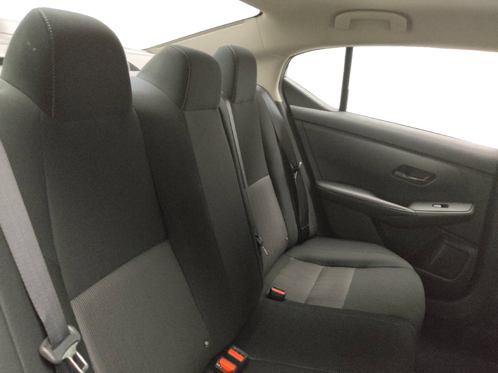 Used 2025 Nissan Sentra SV FWD image 19
