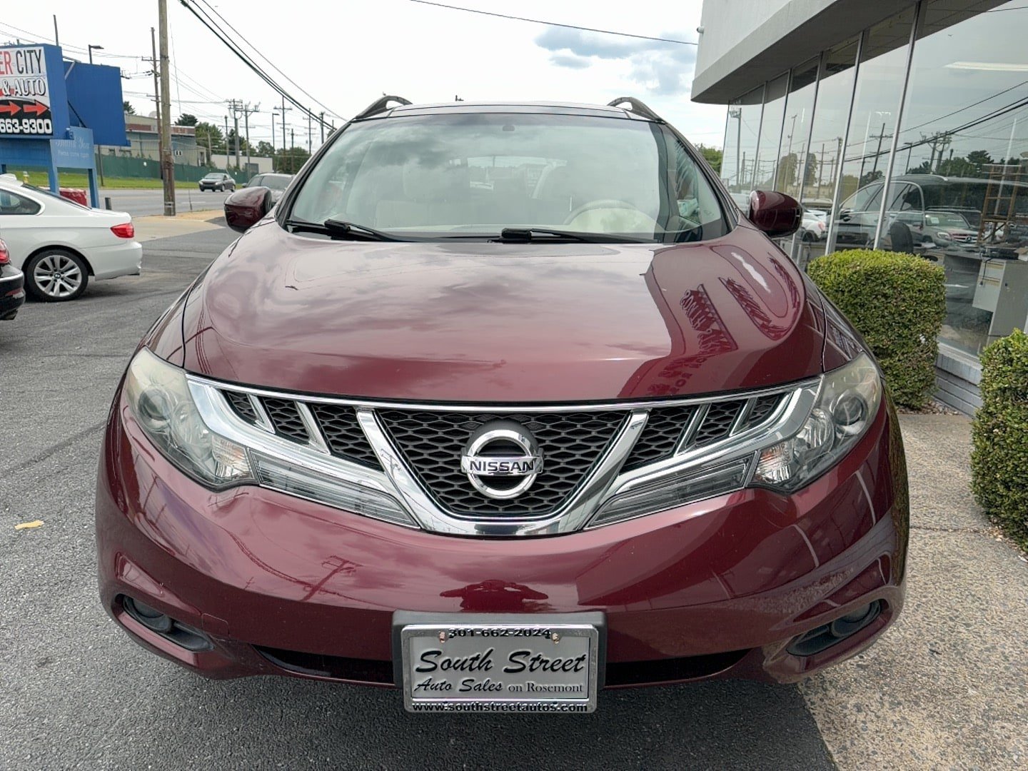 Used 2011 Nissan Murano SV AWD/4WD image 29
