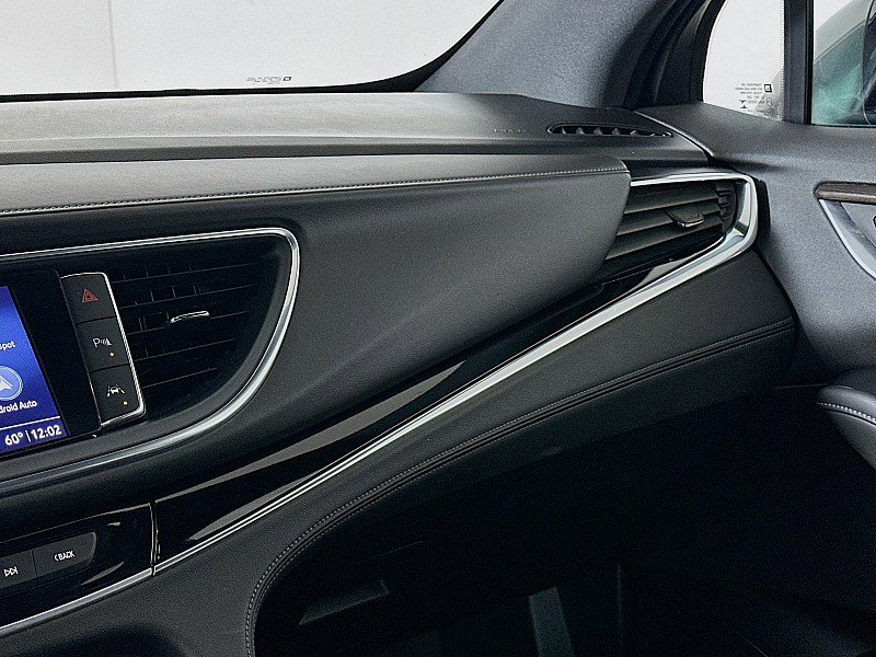 Used 2023 Buick Enclave Avenir w/ Avenir Technology Package image 26