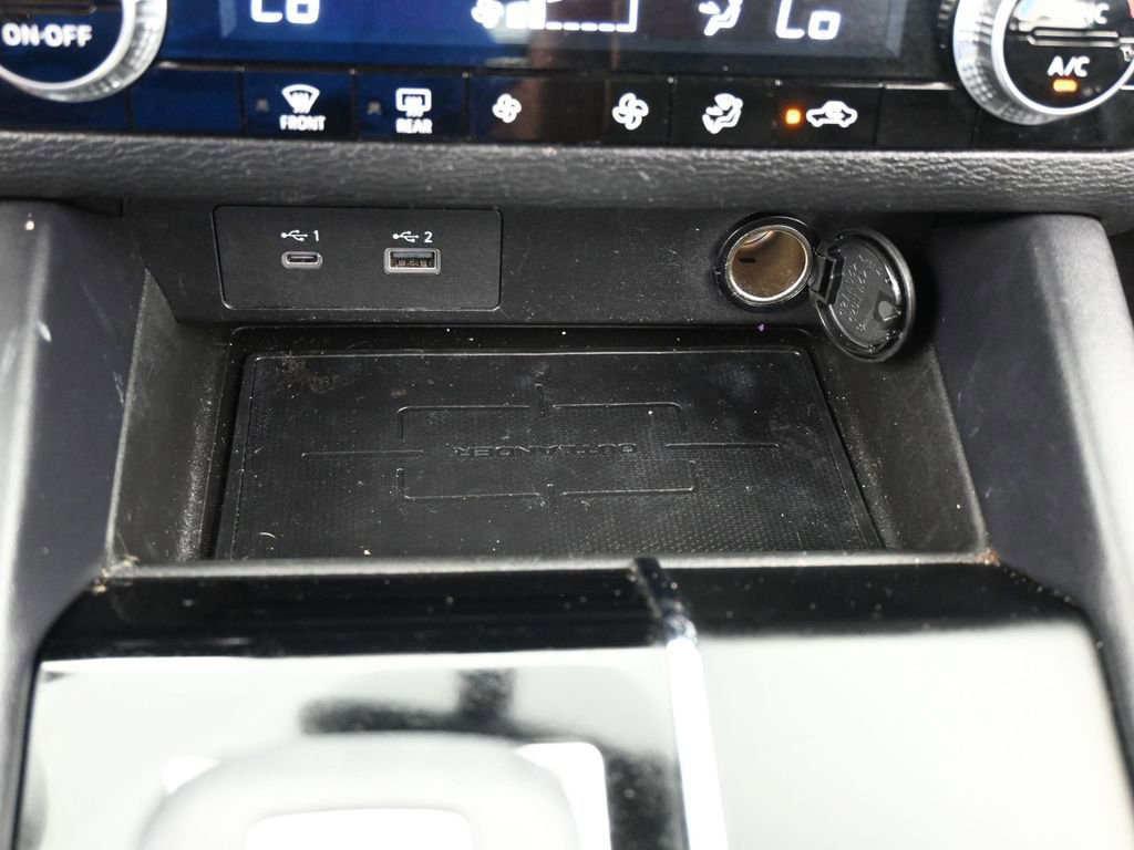 Used 2023 Mitsubishi Outlander ES image 25