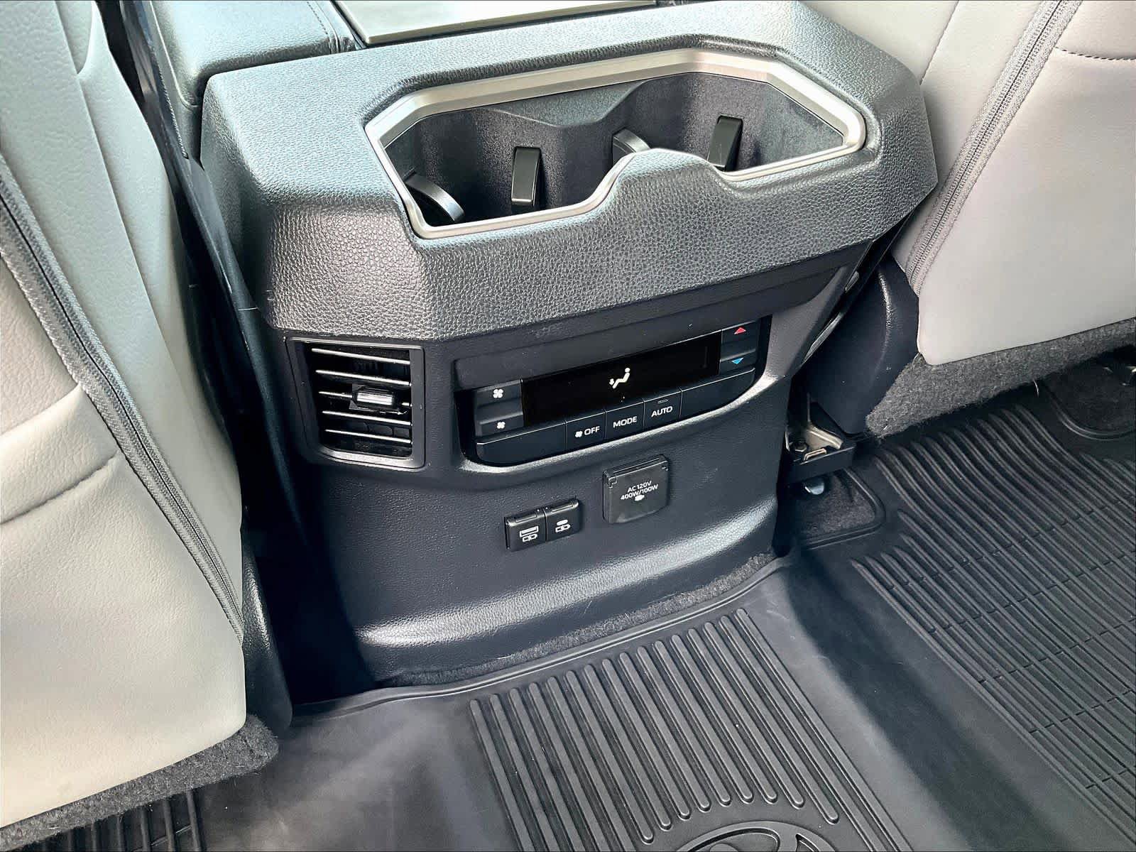 Used 2024 Toyota Sequoia SR5 AWD/4WD image 29