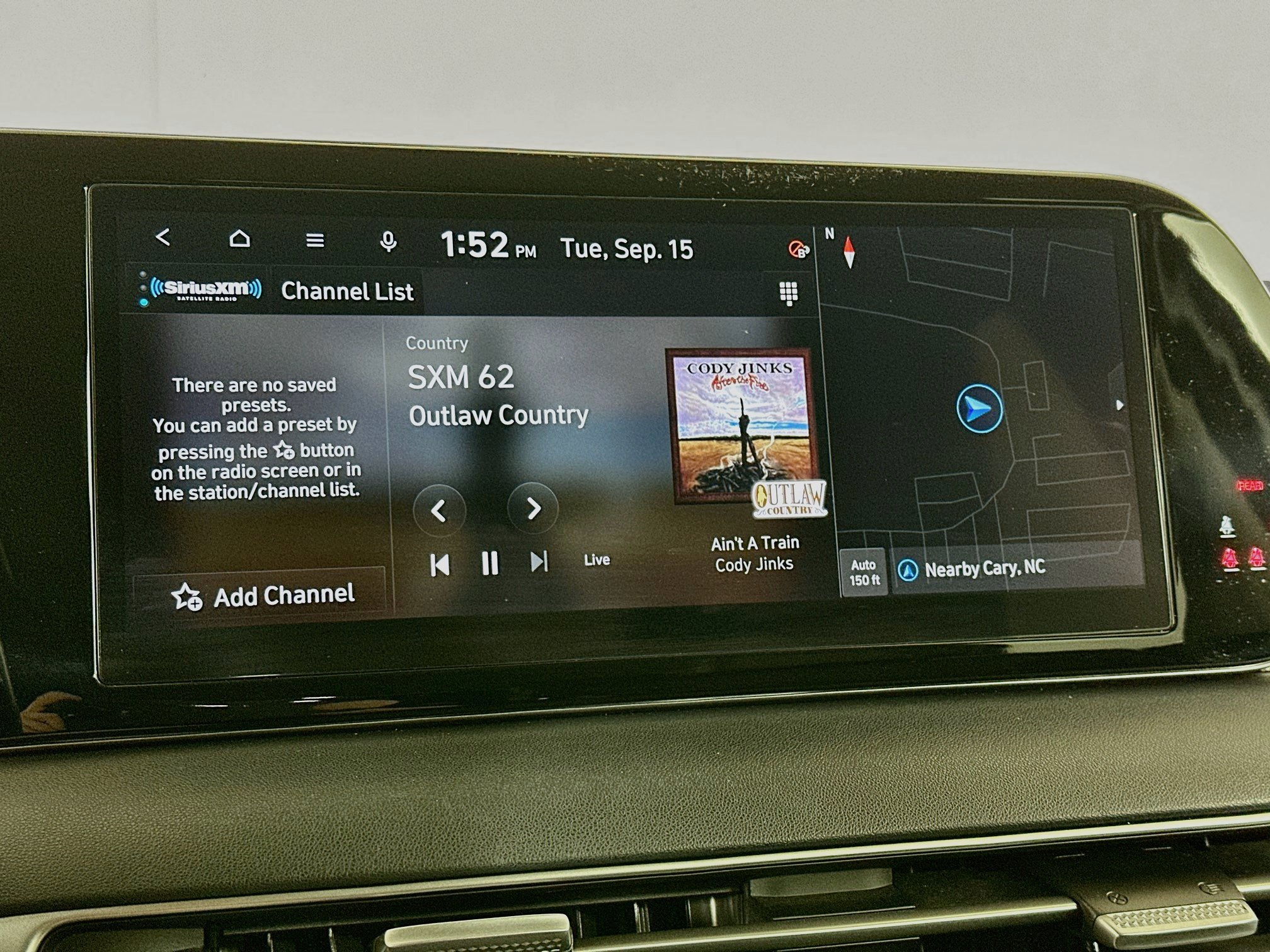 Used 2025 Hyundai Palisade SEL FWD image 21