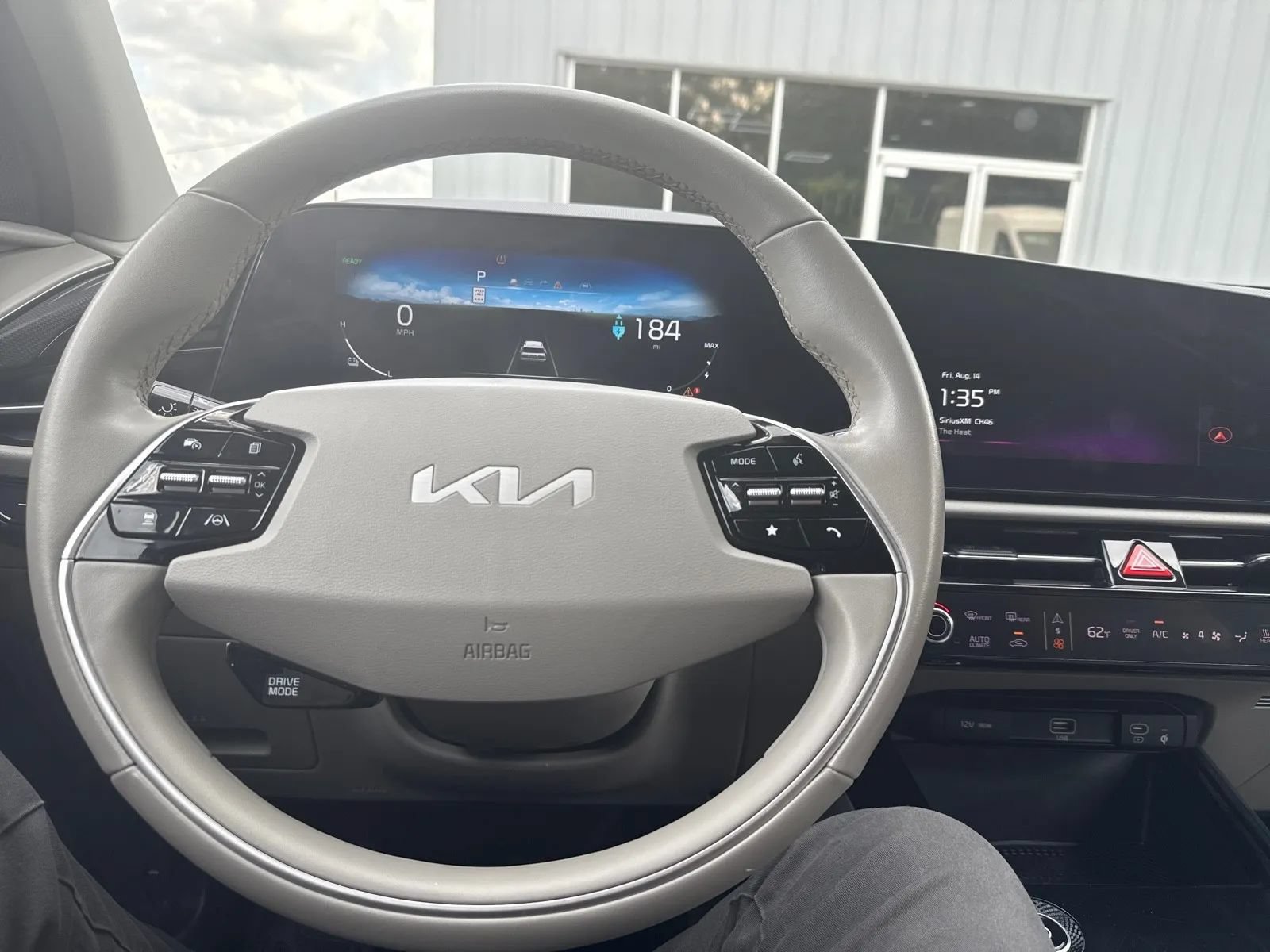 Used 2023 Kia Niro Wind FWD image 15