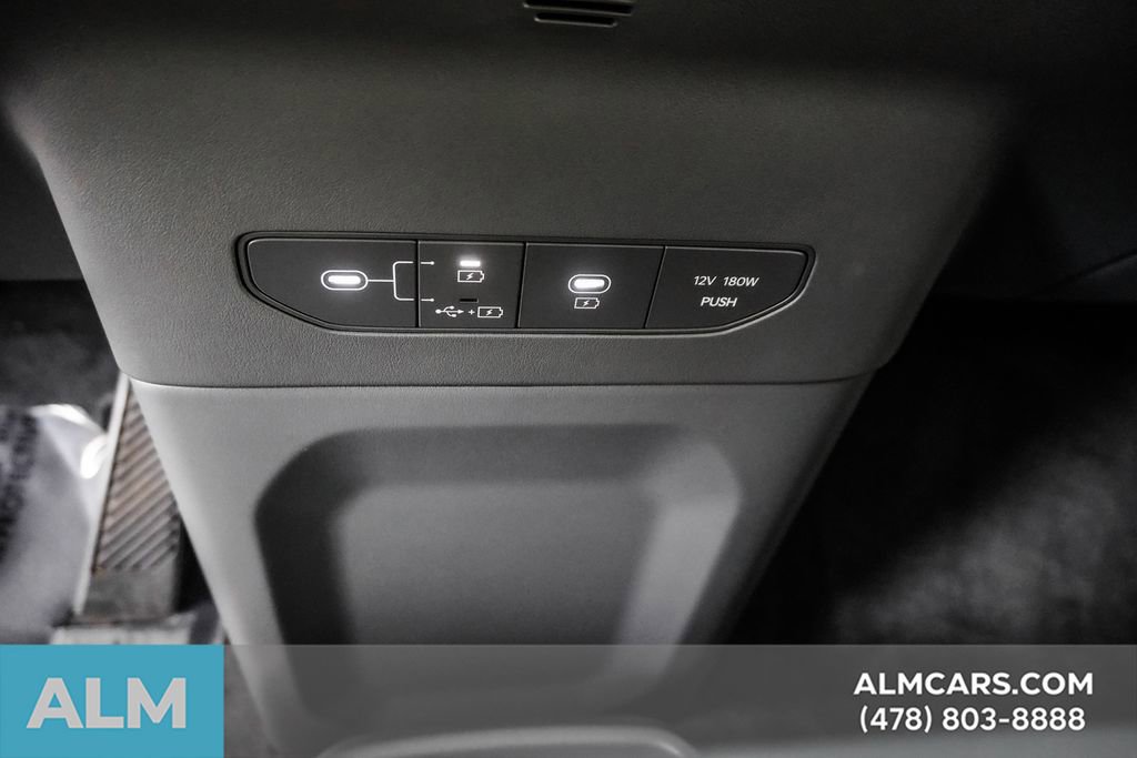 Used 2024 Kia EV9 Wind image 42