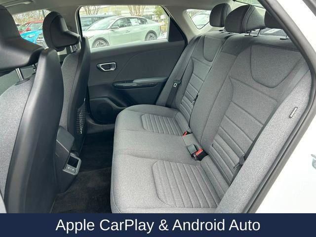 Used 2025 Kia K4 EX image 29