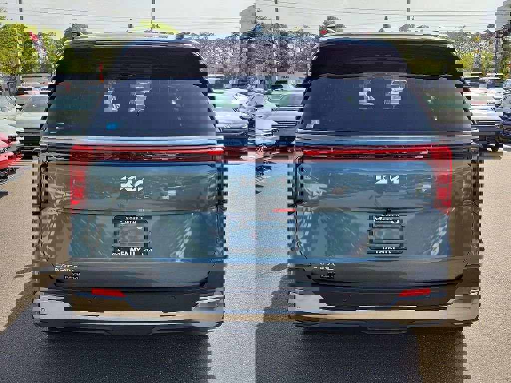 New 2026 Kia Carnival SX image 4