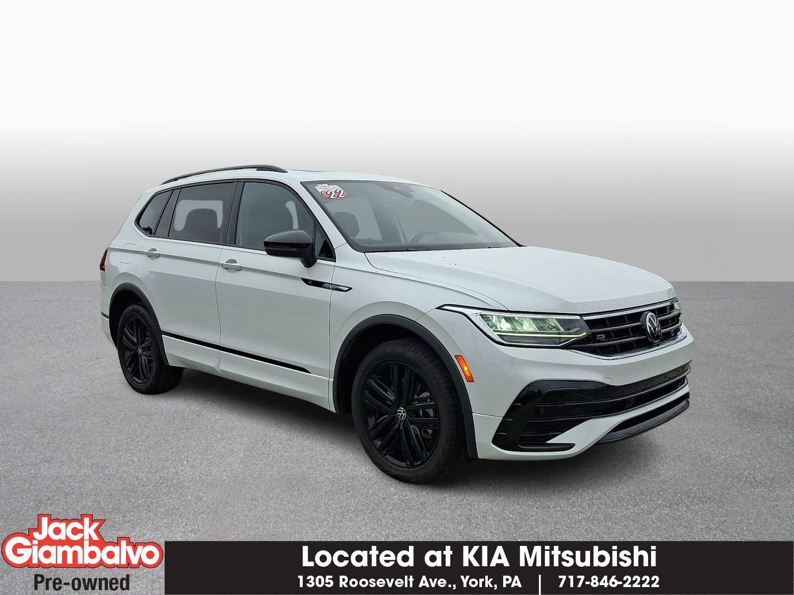 Used 2022 Volkswagen Tiguan SE R-Line