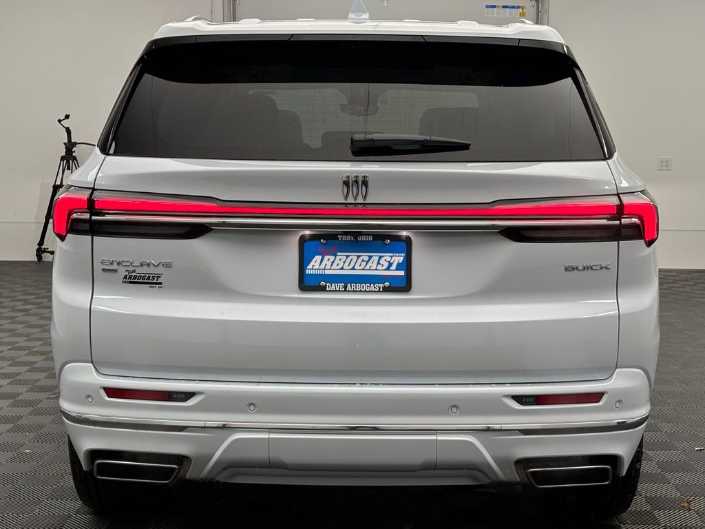 New 2026 Buick Enclave Avenir image 11