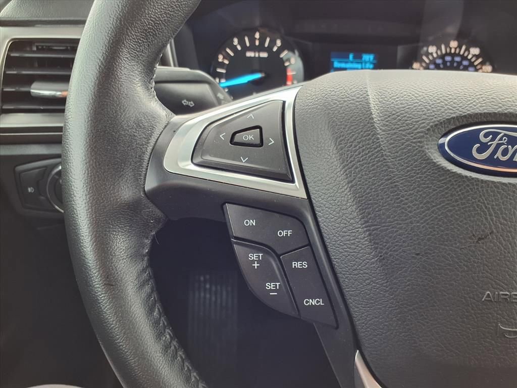 Used 2017 Ford Fusion S w/ Equipment Group 101A FWD image 15