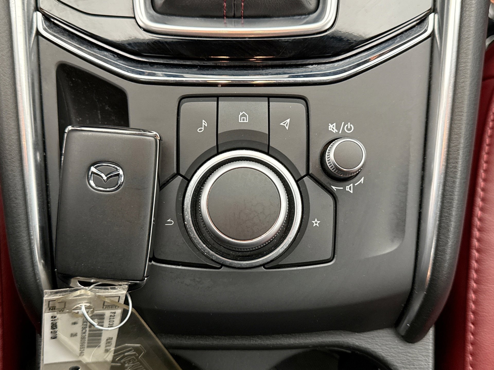 Used 2025 MAZDA CX-5 Carbon Edition image 22