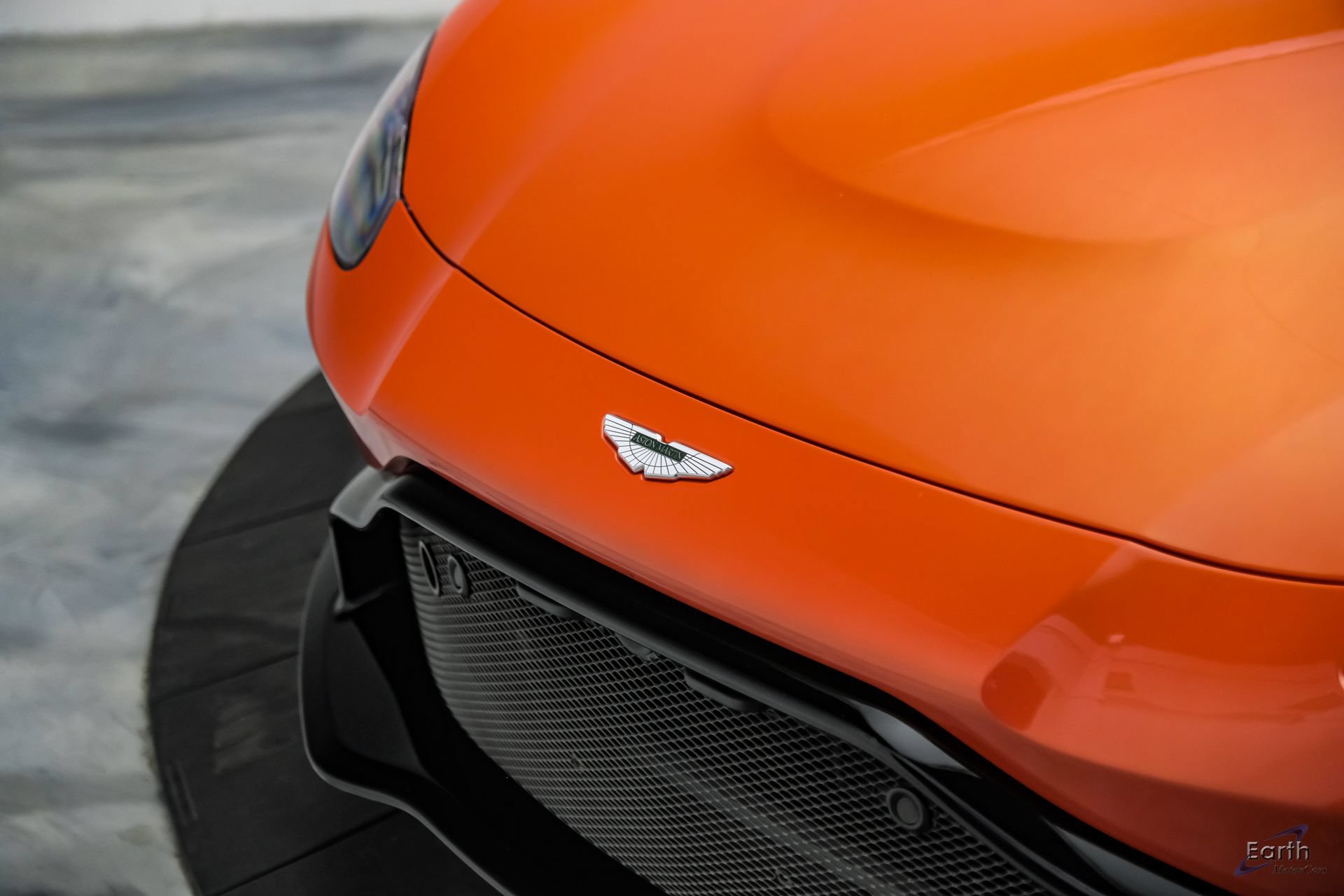 Used 2020 Aston Martin V8 Vantage Coupe RWD image 36