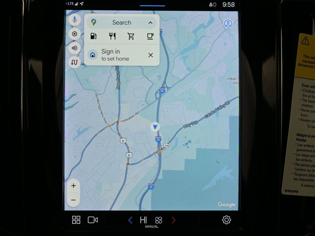 Used 2023 Volvo XC60 B5 Plus w/ Protection Package Premier image 11