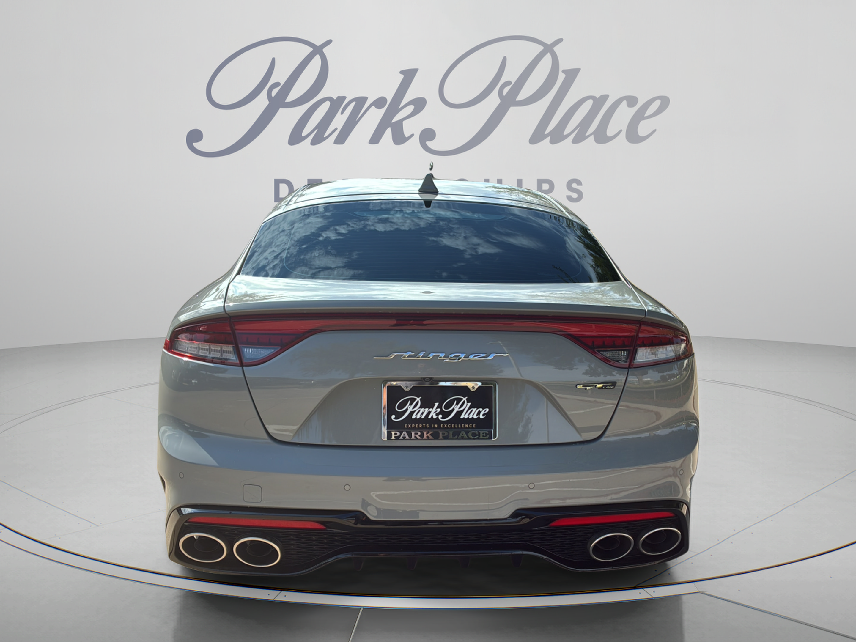 Used 2022 Kia Stinger GT-Line RWD image 4