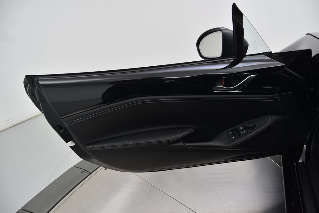 New 2026 MAZDA MX-5 Miata Grand Touring w/ Weather Package RWD image 40