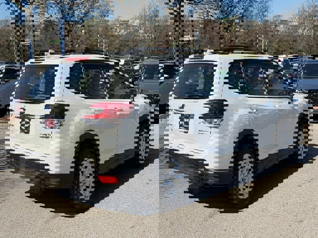 Used 2023 Subaru Forester image 8