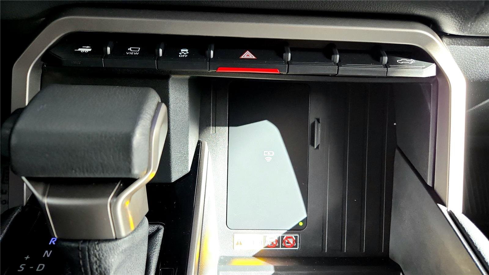 Used 2025 Toyota Tundra Limited image 41