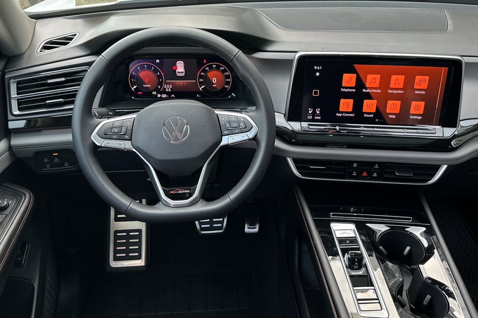 New 2026 Volkswagen Atlas Peak Edition AWD/4WD image 12